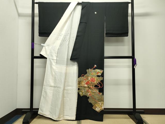 平和屋着物▼豪華黒留袖　駒刺繍　地紙重ね花文　金彩　正絹　逸品　CABD9049gh
