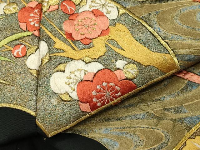 平和屋着物▼豪華黒留袖　駒刺繍　地紙重ね花文　金彩　正絹　逸品　CABD9049gh