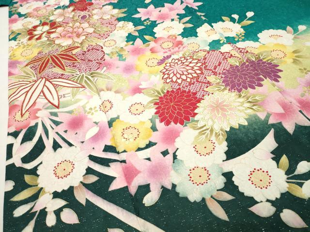 平和屋着物○豪華振袖・長襦袢セット 駒刺繍 舞花文 暈し染め 金彩