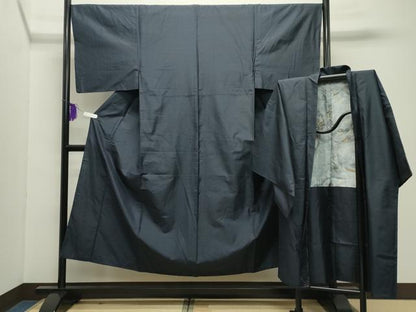 平和屋着物●男性　本場大島紬　アンサンブル　80亀甲　総詰め　正絹　逸品　CABD9089gh