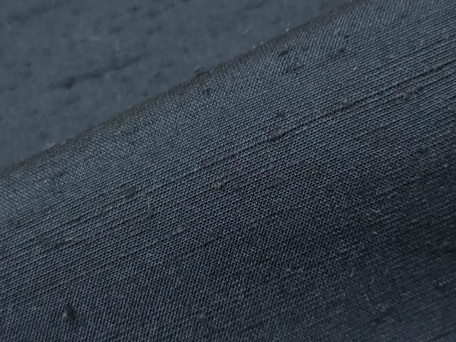 平和屋着物●男性　真綿紬　アンサンブル　漆黒色　猪俣謹製　証紙付き　正絹　逸品　CABD9096gh