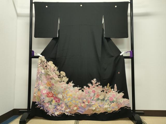 平和屋着物●本加賀友禅作家　村下信吉　黒留袖　鴛鴦花蝶文　正絹　逸品　CABD9097gh 平和屋着物○本加賀友禅作家 村下信吉 黒留袖 鴛鴦花蝶