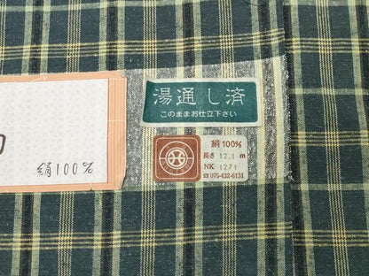 平和屋着物●三代目市三郎　七彩紬　繭の思い出　格子柄　反端付き　正絹　逸品　CABD9115gh