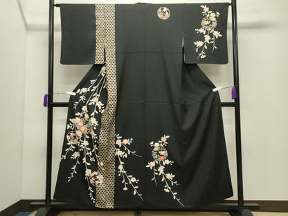 平和屋着物●訪問着　枝垂れ花丸文　黒地　金銀彩　正絹　逸品　CABD9159gh