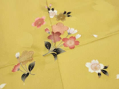 平和屋着物●豪華振袖　舞桜文　金彩　正絹　逸品　CABD9181gh