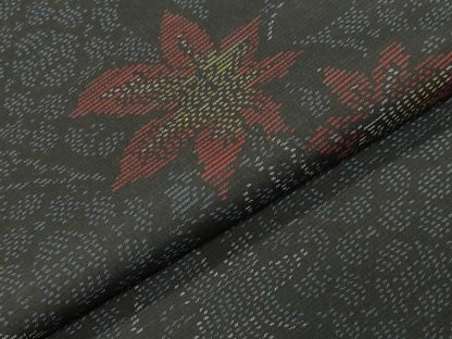 平和屋着物●本場大島紬　楓文　証紙付き　正絹　逸品　未使用　CABD9202gh