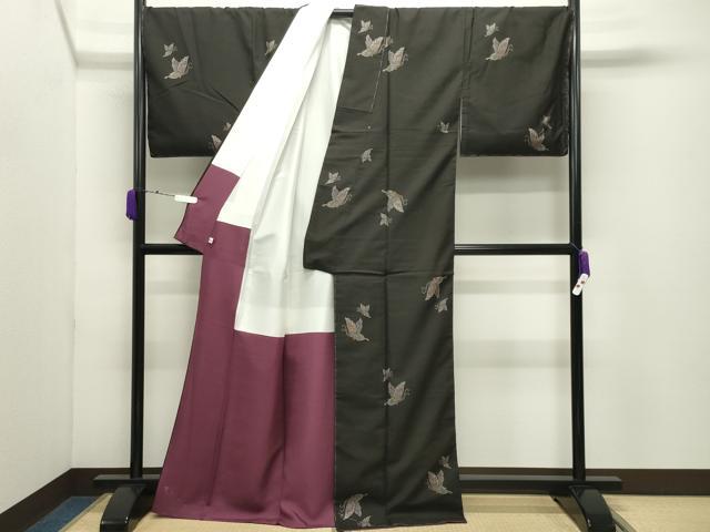平和屋着物●本場大島紬　9マルキ　泥染め　地空き　舞蝶文　松永テツ子作　証紙付き　正絹　逸品　未使用　CABD9222gh