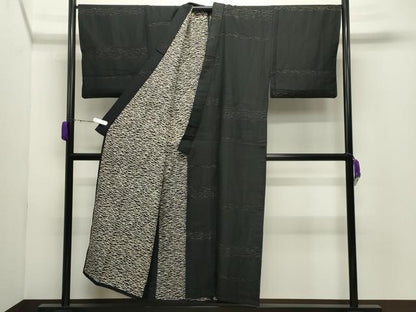 平和屋着物●男性　小紋　紗　雪芝文　黒地　正絹　逸品　CABD9232gh