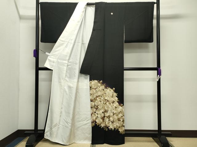 平和屋着物●豪華黒留袖　総刺繍　駒刺繍　牡丹花文　暈し染め　金銀糸　ますいわ屋扱い　正絹　逸品　CABD9255gh 平和屋着物○豪華黒留袖 総刺繍 駒刺繍 牡丹花文 暈し