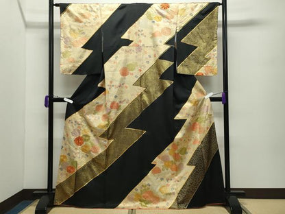 平和屋着物●訪問着　駒刺繍　流水菊花文　黒地　金彩　正絹　逸品　CABD9265gh