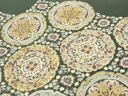 平和屋着物●豪華色留袖　作家物　駒刺繍　正倉院花文　金彩　正絹　逸品　CABD9289gh