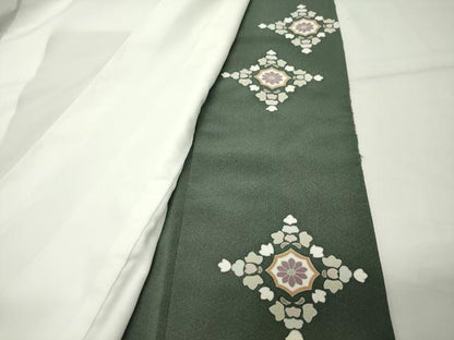 平和屋着物●豪華色留袖　作家物　駒刺繍　正倉院花文　金彩　正絹　逸品　CABD9289gh