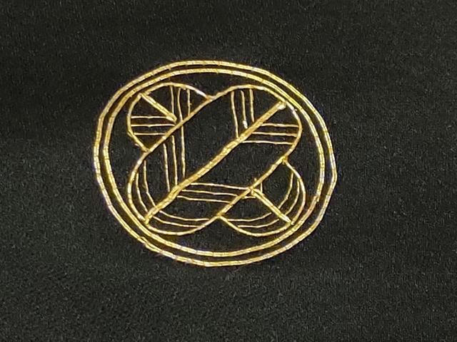 平和屋本店●アンティーク　大正ロマン　黒留袖　駒刺繍　雲取り貝桶松竹梅文　正絹　逸品　CABD9294gh