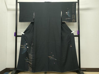 平和屋着物●訪問着　作家物　舞桜文　黒地　金彩　正絹　逸品　CABD9300gh