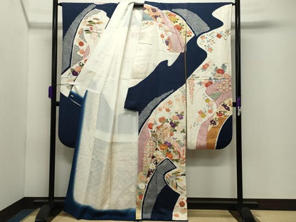 平和屋着物●創業460年・千總　振袖　駒刺繍　絞り　御所車花文　金彩　三越扱い　正絹　逸品　CABD9303gh