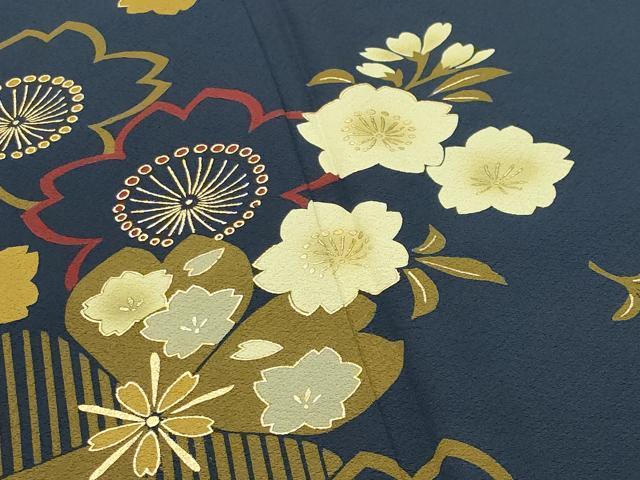 平和屋着物●豪華振袖　舞桜文　金彩　正絹　逸品　CABD9317gh