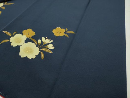 平和屋着物●豪華振袖　舞桜文　金彩　正絹　逸品　CABD9317gh