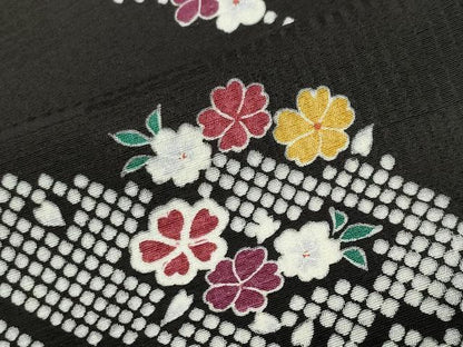 平和屋着物●上質な小紋　流水花文　黒地　そごう百貨店扱い　正絹　逸品　CABD9372gh