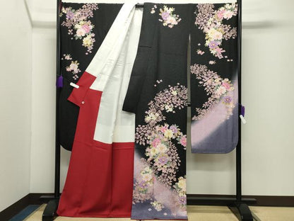 平和屋着物●豪華振袖　刺繍　舞花文　暈し染め　黒地　金銀糸　銀通し地　正絹　逸品　CABD9373gh