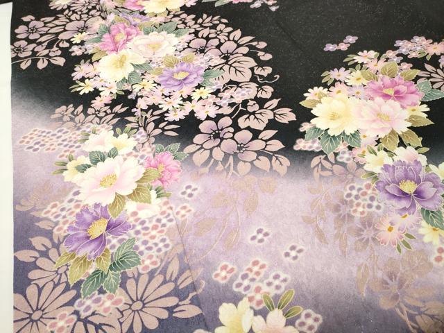 平和屋着物●豪華振袖　刺繍　舞花文　暈し染め　黒地　金銀糸　銀通し地　正絹　逸品　CABD9373gh