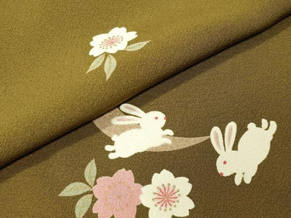 平和屋着物●上質な小紋　跳兎　舞桜文　金彩　正絹　逸品　CABD9375gh