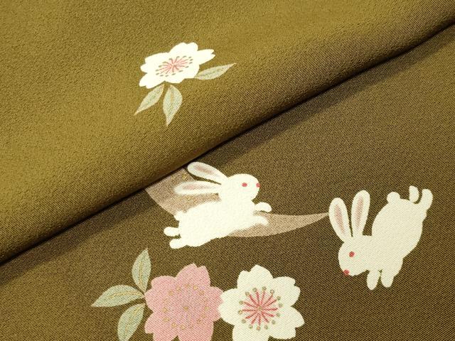 平和屋着物●上質な小紋　跳兎　舞桜文　金彩　正絹　逸品　CABD9375gh