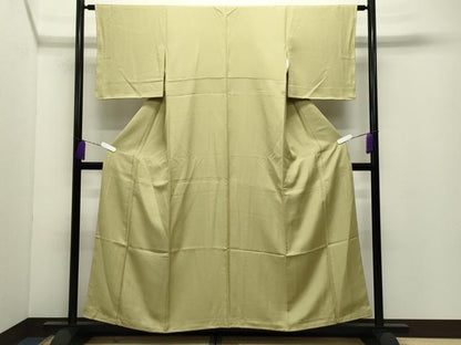 平和屋着物●上質な色無地　紋意匠　枯草色　正絹　逸品　未使用　CABD9382gh