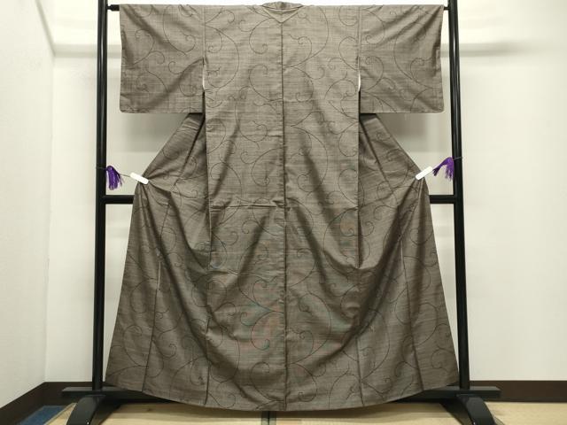 平和屋着物●本場大島紬　9マルキ　唐草文　正絹　逸品　未使用　CABD9401gh