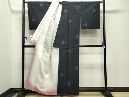 平和屋着物●結城紬　80亀甲　飛び亀甲柄　亀甲文　正絹　逸品　未使用　CABD9413gh