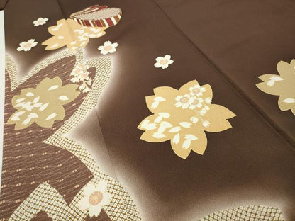 平和屋着物●訪問着　ぽっくり下駄　舞花文　暈し染め　金彩　正絹　逸品　CABD9415gh
