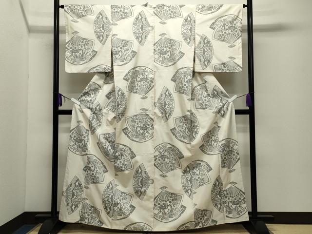平和屋着物●本場大島紬　白大島　9マルキ　扇面動物草花文　正絹　逸品　CABD9416gh