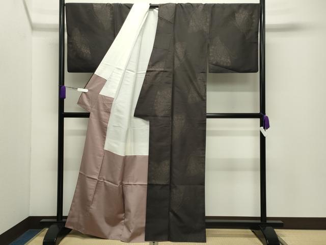 平和屋着物●本場染大島紬　舞蝶文　正絹　逸品　CABD9452gh