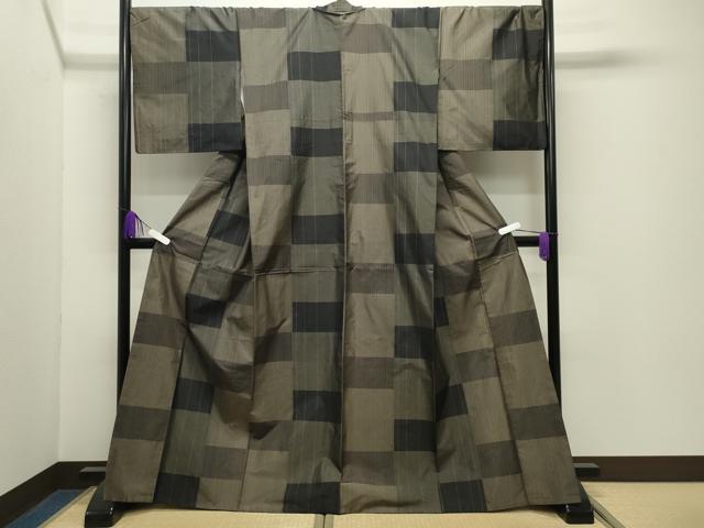 平和屋着物●上質な紬　市松文　正絹　逸品　CABD9462gh