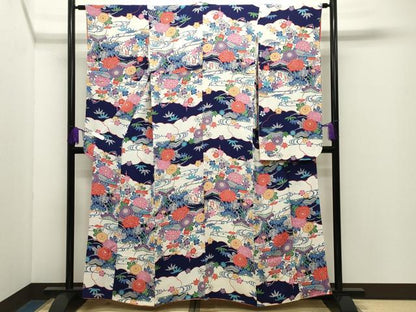 平和屋着物●豪華振袖　型染め　風景松竹梅文　鬼しぼ縮緬　正絹　逸品　CABD9474gh