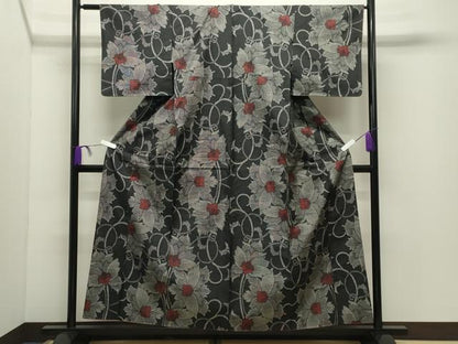 平和屋着物●本場大島紬　7マルキ　更紗花唐草文　正絹　逸品　CABD9491gh