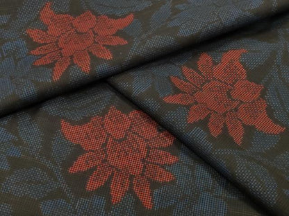 平和屋着物●本場大島紬　7マルキ　更紗花唐草文　正絹　逸品　未使用　CABD9493gh