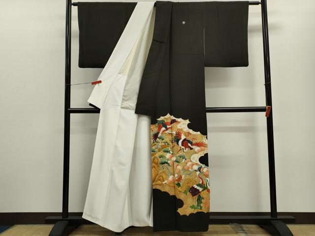 平和屋着物■豪華黒留袖　駒刺繍　松竹梅飛鶴流水草花文　金彩　正絹　逸品　CABD9660ze