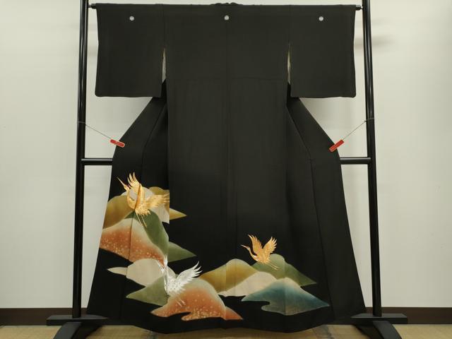 平和屋着物■豪華黒留袖　駒刺繍　遠山飛鶴文　暈し染め　金彩　正絹　逸品　CABD9691ze