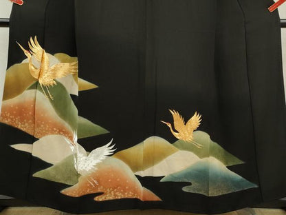 平和屋着物■豪華黒留袖　駒刺繍　遠山飛鶴文　暈し染め　金彩　正絹　逸品　CABD9691ze