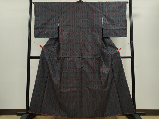 平和屋着物■本場大島紬 7マルキ 吉祥文 正絹 逸品 未使用 CABD9751ze