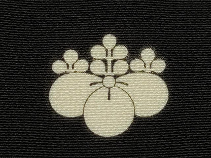 平和屋着物■豪華黒留袖 駒刺繍 飛鶴枝松文 金彩 正絹 逸品 CABD9797ze