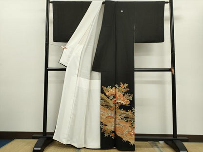 平和屋着物■豪華黒留袖　駒刺繍　草花丸文　金銀彩　正絹　逸品　CABD9905ze
