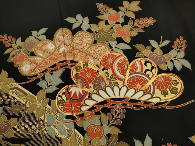 平和屋着物■豪華黒留袖　駒刺繍　草花丸文　金銀彩　正絹　逸品　CABD9905ze