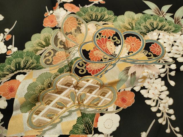 平和屋着物■豪華黒留袖　作家物　駒刺繍　松竹梅地紙草花文　金彩　正絹　逸品　CABD9961ze