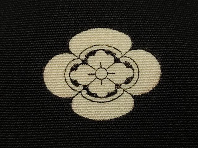 平和屋着物■豪華黒留袖 駒刺繍 孔雀風景花文 金彩 正絹 逸品 CABD9974ze