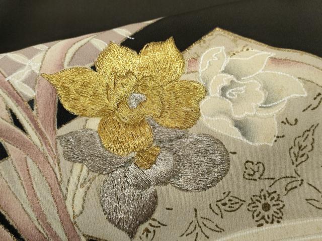 平和屋着物■豪華黒留袖 刺繍 吉祥草花文 金彩 正絹 逸品 CABD9985ze