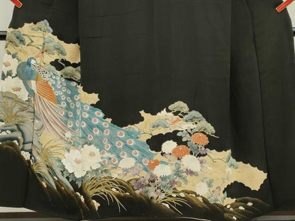 平和屋着物■豪華黒留袖 刺繍 孔雀草花文 金彩 正絹 逸品 CABD9987ze