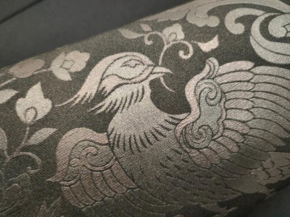 平和屋着物●金彩友禅　卓越技能者・名工・和田光正　塩瀬　九寸名古屋帯　花喰鳥　黒地　金彩　正絹　逸品　CABE0047hy