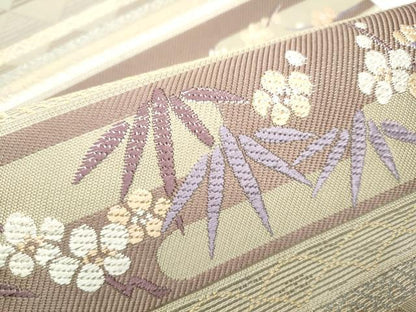 平和屋着物●本場筑前博多織 八寸名古屋帯 横段草花文 猫 やまと誂製 正絹 逸品 CABE0054hy