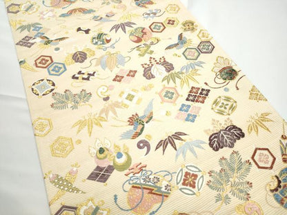 平和屋着物●西陣の老舗　1782年創業　山下織物　六通柄袋帯　唐織　招服宝尽くし　金糸　証紙付き　正絹　逸品　CABE0199hy